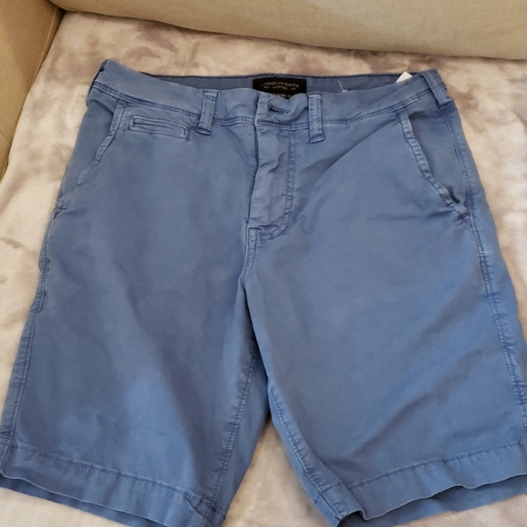 mens blue khaki shorts